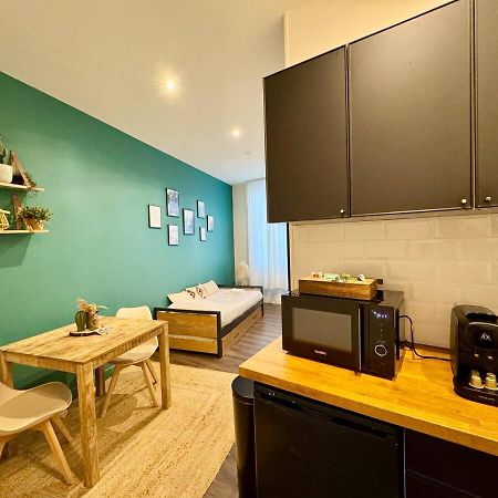 Studio Dans Un Quartier Anime De Reims Extérieur photo