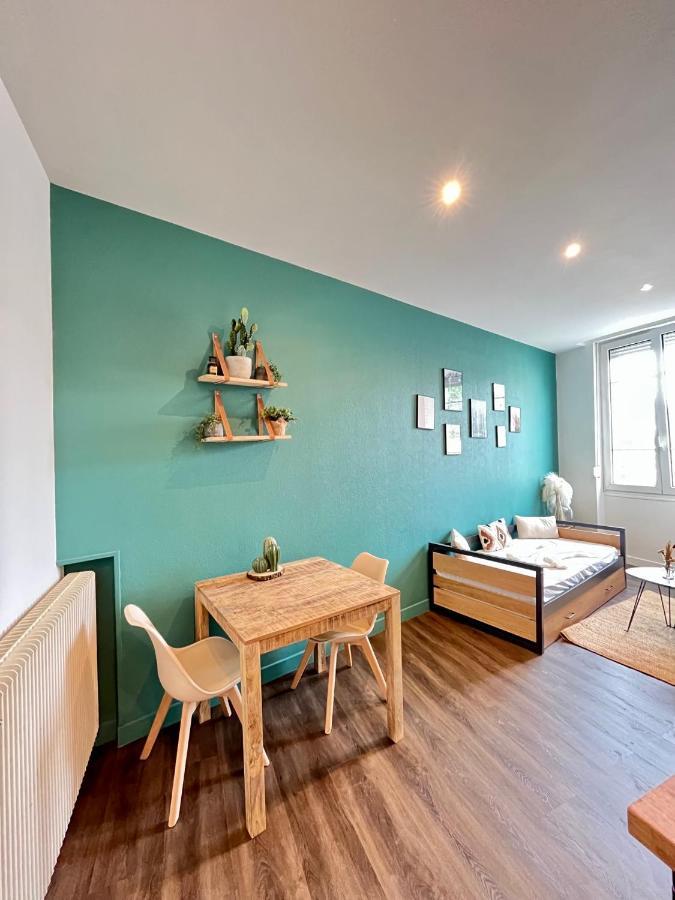 Studio Dans Un Quartier Anime De Reims Extérieur photo