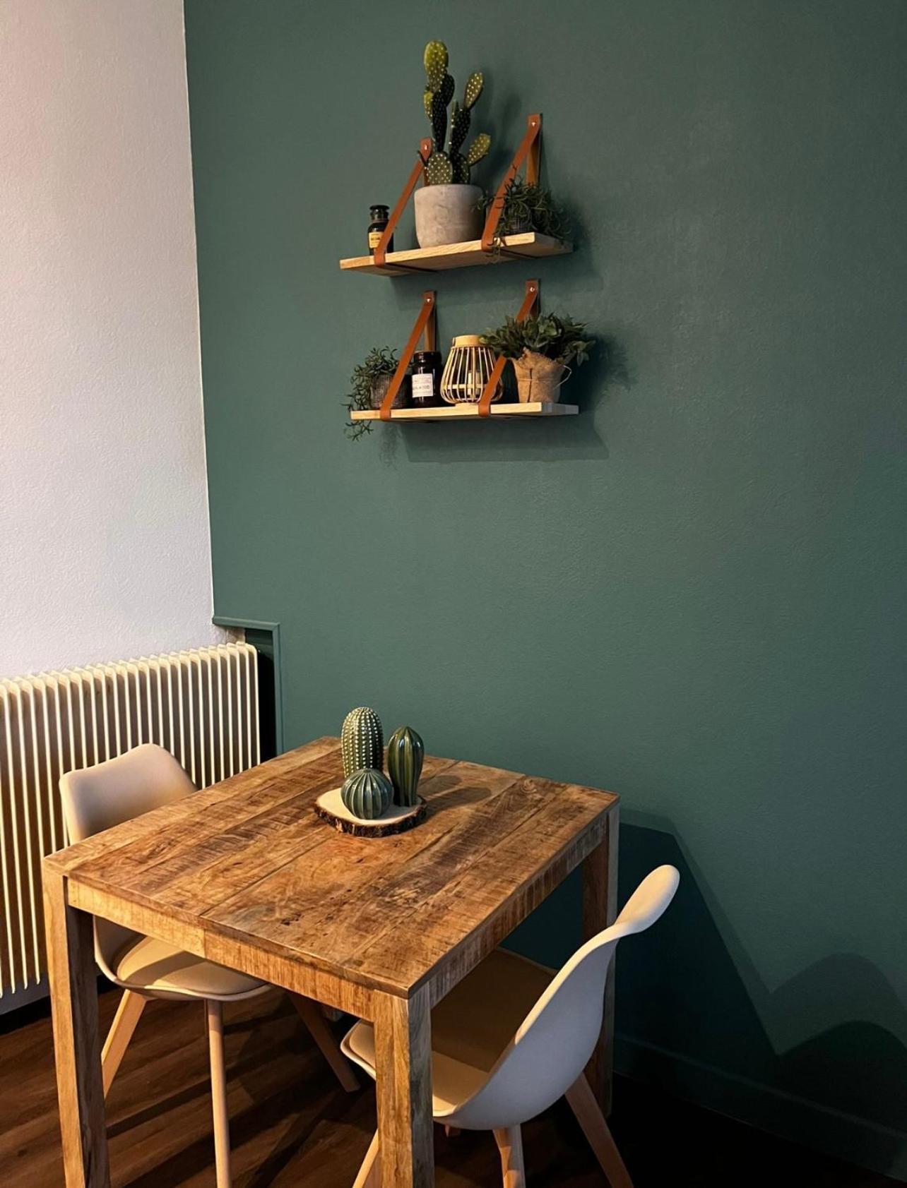Studio Dans Un Quartier Anime De Reims Extérieur photo
